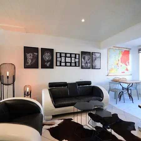 Ferienhaus Hideaway With Tub, Cleaning Included